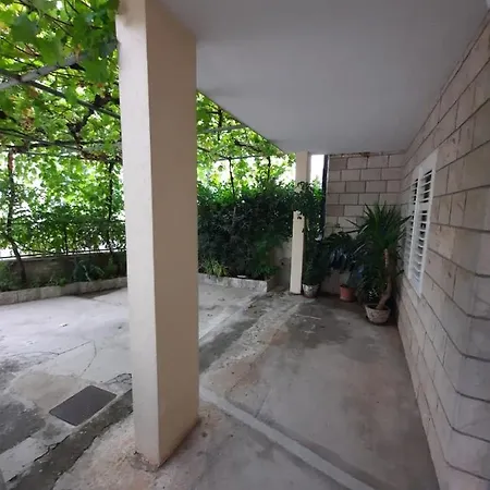 Guest house Apartman Ivanka *
